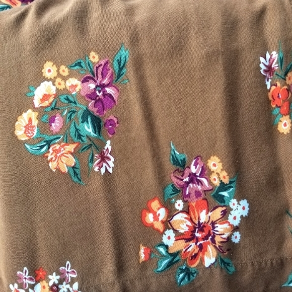 Fire Los Angeles Button Front Floral Print Skater Skirt - Picture 6 of 6